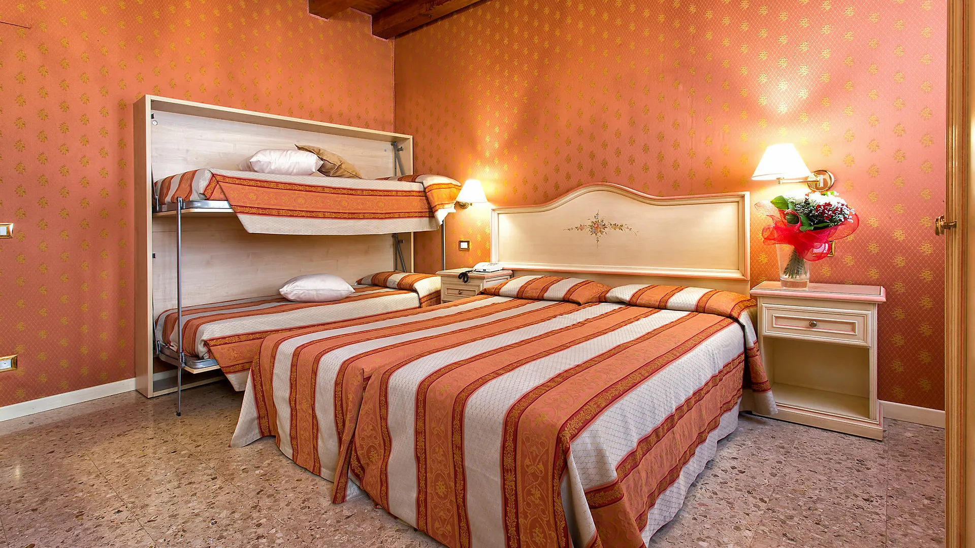 Hotel Conterie Murano 3*,
